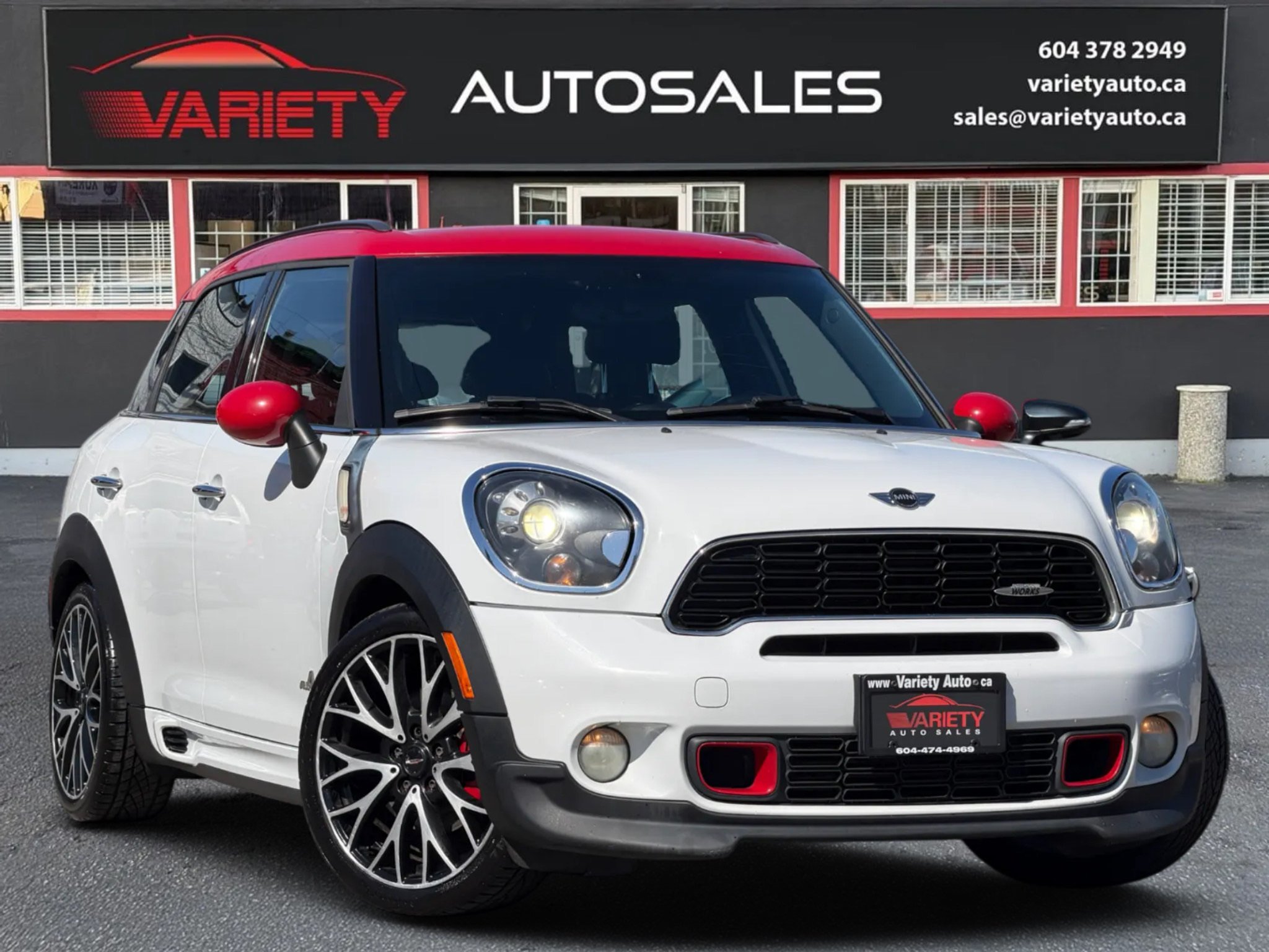 2013 MINI Cooper Countryman JOHN COOPER WORKS